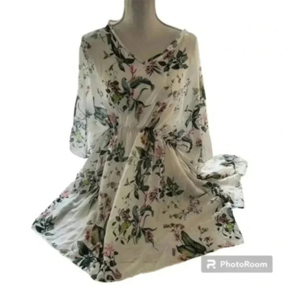 NEW Unbranded, tropical floral Sheer White dress Size Small